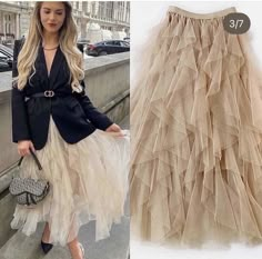 Ruffled Tulle Skirt, Tule Skirt Outfits, Tulle Skirt Outfit Casual, Tulle Skirt Outfit, Adult Tulle Skirt, Black Tie Outfits, Tulle Outfit, Tutu En Tulle, Tulle Skirts Outfit