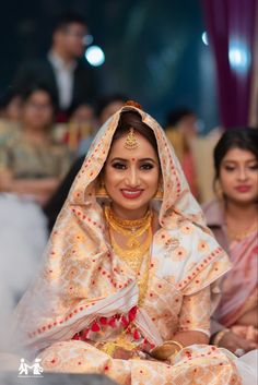 Chadar Mekhela, Assamese Wedding, Assamese Bride, Royal Saree, Assam Silk Saree, Mekhela Chador, Bengali Wedding, Stylish Photo, Wedding Indian