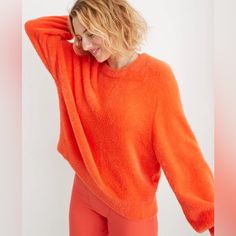 Aerie Flurry Crew Sweater - New With Tags - Super Soft Furry Fabric - Red Orange Measurements In Photos Orange Photos, Grey Cable Knit Sweater, Chenille Sweater, Cozy Pullover, Oversized Knitted Sweaters, Oversized Pullover, Chunky Sweater, Mens Outfitters, Crop Sweatshirt