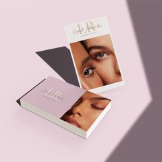 the front and back of a box with an eye shadow on it, next to a photo of a woman's face