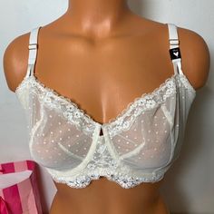 Victoria's Secret " Dream Angels Push Up Without Padding" Bra Size 36dd (The Pictures Could Not Reflect The Actual Size Of This List, They Are Used For Illustrative Purposes Only) Underwire, Adjustable Multi-Way Straps, Hidden Sling For A Natural Boost, Uplift Bra, Back Closure. Beautiful And Comfortable! Fast Shipping!!! Check Out My Other Items! I Am Sure You Will Find Something That You Will Love It! Thank You For Watch!!!!! Be Sure To Add Me To Your Favorites List! White Full Cup Bra With Padded Cups, White Underwire Bra With Lace Trim, White Lace Underwire Bra, White Feminine Bra With Lace Trim, White Lace Bra Feminine Style, White Full Coverage Lace Bra, White Lace Feminine Bra, White Full Coverage Bra With Padded Cups, White Lace Bra With Removable Pads