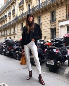 I’m French, Here Is How To Get French Girl Fall Style French Girl Fall Style, Parisian Winter Style, Stylish Fall Boots, Leia Sfez, Winter Shoe Trends, Boots Outfit Ankle, Cozy Outfits, White Jeans Outfit, Cozy Winter Outfits