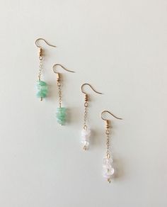 Crystal Drop earrings  - Earrings are non tarnish  - Earring hooks are Nickle free - Earring hooks are made with Rhodium plating  - Crystals are green aventurine and Rose quartz  - Drop length is 1 1/2 cm Drop Bead Earrings, Dangly Earrings Diy, Handmade Earring Ideas, Crystal Earrings Diy, Diy Crystal Jewelry, Connector Earrings, Crystal Jewelry Ideas, Earring Making Ideas, Diy Earrings Dangle