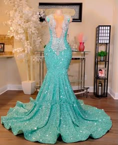 Rhinestones Prom Dresses for Black Girls Diamonds Luxury Mermaid Prom Gown, Sequin Prom Dresses Long, Mint Green Prom Dress, Mermaid Gown Prom, Prom Inspiration, Luxury Birthday, Formal Occasion Dress