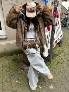 streetwear girl outfit inspo girl fur faux jacket fall fashion winter fit woman supreme camo yeezy wet top louis vuitton vintage jogger gold jewelry Fur Puffer Jacket Outfit, Fly Girl Winter Outfits, Warm Country Outfits, Supreme Outfit Women, Supreme Aesthetic, Supreme Outfit, Yeezy Jacket, Outfit Inspo Girl, Yeezy Outfit Women