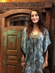 #mogulinterior #bohemianclothing #midcaftan Door Panels