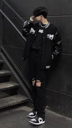 Edgy Outfits Men, Bad Boy Outfits, Boy Outfits Aesthetic, Boys Aesthetic Outfits, Japanese Street Fashion Men, Korean Street Fashion Men, Bad Boy Style, Men Stylish Dress, Tomboy Outfits