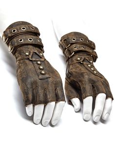 Punk Rave 男式蒸汽朋克露指手套棕铜哥特式 Dieselpunk LARP | 易趣 Steampunk Engineer, Gothic Gloves, Steampunk Mode, Mens Steampunk, Steampunk Outfits, Stile Harry Potter, Mode Steampunk, Diesel Punk