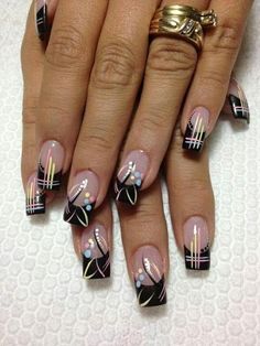 Black Floral Nails, Nail Tip Designs, French Manicures, Gel Nail Art Designs, Fancy Nails Designs, Creative Nail Designs, Pretty Nail Art Designs, Pretty Nail Art, Toe Nail Designs