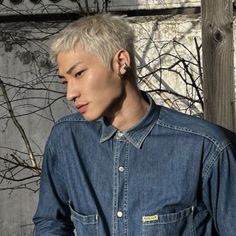 oystarisland Blonde Japanese Boy, Asian Buzzcut Men, Grown Buzzcut, Buzzcut Men Fade, Blonde Buzzcut, Buzzcut Men, Buzz Cut For Men, Buzz Cut Styles, Bleached Hair Men