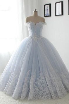 Light blue organza lace sweetheart A-line long dress,princess ball gown dress Off The Shoulder Prom Dress, Gowns Princess, Prom Dress With Lace, Ball Gown Quinceanera Dresses, A Line Long Dress, Princess Fairytale, Gaun Fashion, Princess Ball Gowns