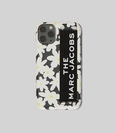 THE Elastic Handheld iPhone 11 Pro Case Marc Jacobs in Black/White Cell Phone, Black White