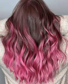 Good Dye Young, Dyed Tips, Hair Dye Tips, Girl Hair Colors, Dip Dye Hair, Colored Hair Tips, Peekaboo Hair