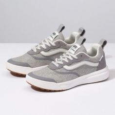 Never Worn, This Style Is Now Discontinued. Grey Wool Exterior. I Have Another Pair Of These Sneakers And They’re Incredibly Comfortable. Classy Sneakers, Vans Tennis Shoes, Vans Shoes Fashion, Peach Shoes, Gray Vans, Platform Tennis Shoes, Vans Ultrarange, Sneakers Vans, Sneaker Lovers