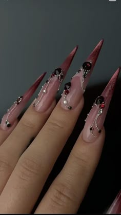 #manicure #manifestation #instagram #inspiration #nails #nailart #nature #nailsofinstagram #halloween Shiny Nails Designs, Long Stiletto Nails, Spring Nail Designs, Grunge Nails, Stiletto Nails Designs, Glow Nails, Crazy Nails, Halloween Inspo