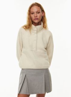 BIGFOOT POLAR ½ SNAP SWEATER | Aritzia Mock Neck Sweatshirt, Sweater Oversize, Most Comfortable Shoes, Women's Sweaters, Polar Fleece, Oversize Hoodie, Tops For Leggings, Bra Tops, Shoes Flats