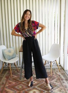 2023 Boho Outfits, Boho Chic Office Looks, Anthropologie Interview Outfit, Eclectic Workwear, Boho Outfits Office, Mexican Business Casual, Artistic Professional Outfits, Business Casual Eclectic, Boho Summer Work Outfits