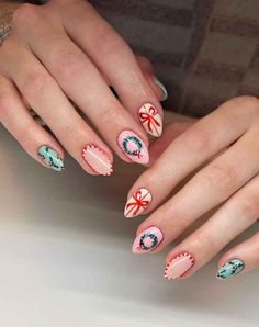 Cute Christmas Nails for the Dearest Holiday Mani - The Mood Guide Christmas Blooming Gel Nails, Bright Christmas Nails, Crazy Christmas Nails, Western Christmas Nails, Modern Christmas Nails, Mismatched Nail Art, Simple Christmas Nail Art, Christmas Nails Design