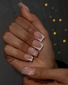 Simple Gel Nails, Christmas Snowflakes, Cute Acrylic Nails, Outfit Idea, Long Nails, Gel Nails, Acrylic Nails