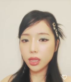 2000s Makeup Looks Korean, 2000s Makeup Asian, 2000s Asian Makeup, 2000s Korean Makeup, Makeup Styles To Try, Korean Tutorial, 90’s Makeup