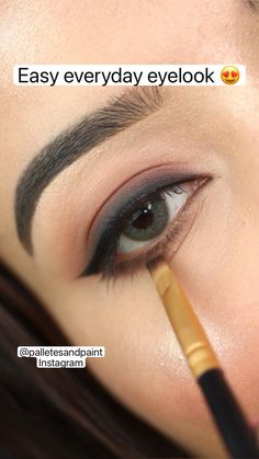 Kajal Smokey Eye, Easy Smokey Eye For Beginners, Diwali Makeup Look, Smokey Eye Makeup Steps, Soft Eye Makeup