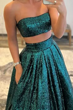 Prom Dress With Pockets, Two Piece Prom Dress, Two Piece Prom, Green Two Piece, Prom Dresses With Pockets, Occasion Dresses Wedding, Prom Dresses Two Piece, Sequin Evening Dresses