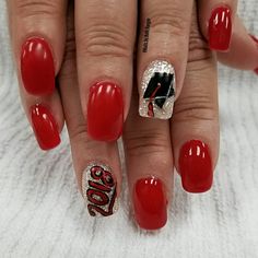 Party Nail Design, Graduation Nail Designs, Graduation Pictures High School, Nail Party, Graduation Party Ideas, Graduation Nails, Graduation Balloons, Red Nail Designs