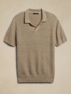 Theo Linen-Cotton Sweater Polo | Banana Republic Old Money Tshirt Men, Male European Fashion Summer, Mango Menswear, Old Money Dress, Italian Fashion Summer, Steve Mcqueen Style, Old Money Lifestyle, Money Clothing, Money Dress