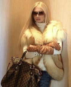 Russian Winter, Winter Princess, Long Blonde, Long Blonde Hair, Winter Aesthetic, Runway Models, 2000s Fashion