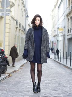 gros manteau Pull Outfit, Bright Winter Outfits, Boyfriend Coat, Bright Winter, Tweed Coat, Street Style Inspiration, Street Chic, Winter Looks, Coat Fashion