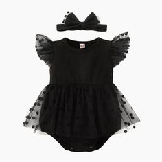 Dress your little girl in style this summer with our Summer Infant Girls Romper and Headband set. This adorable ensemble, featuring a fly sleeve black mesh romper and a matching headband, is perfect for keeping your newborn comfortable and fashionable during the warmer months. The romper features a stylish black mesh design with fly sleeves, adding a touch of elegance and playfulness to your baby girl's outfit. Made with summer-friendly materials, the romper is breathable and gentle on your baby Black Mesh Skirt, Wednesday Dress, Noir Uni, Summer Bodysuits, Goth Baby, Romper Bodysuit, Headband Outfit, Overlay Skirt