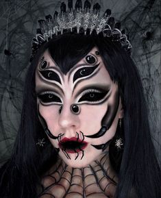 Creepy Halloween Makeup, Halloween Makeup Pretty, Cool Halloween Makeup, Halloween Eye Makeup, Face Paint Makeup, Horror Makeup, Halloween Makeup Inspiration, Special Effects Makeup