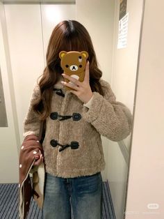 douyin , xhs , chinese tiktok , chinese fashion , ootd , outfit inspo , cute , asian , soft , winter , coquette Chinese New Year Outfit Fashion, Douyin Winter Outfits, Chinese Winter Outfits, Chinese Winter Fashion, Cute Winter Outfits Korean, Roblox Winter Outfits