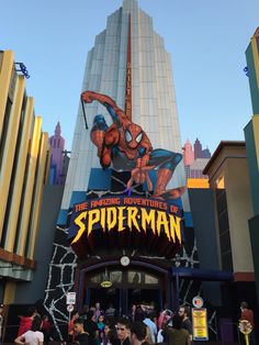 the entrance to spider man at universal studios