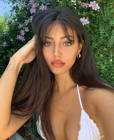 wispy curtain fringe long hair, face framing curtain bangs, long curtain bangs round face, new haircut for long hair Wolfie Cindy Hair Bangs, Wolfie Cindy Haircut, Wolfie Cindy Bangs, Cindy Wolfie Hair, Wolfie Cindy Hair, Small Forehead Fringe, Flequillo Aesthetic, Cindy Kimberly Face, Cindy Kimberly Hair