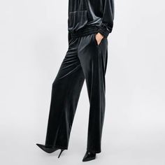 Brand New With Tags. Wide Leg Pants With Elastic Waistband. Front Welt Pockets. Gray Color - 93% Polyester, 7% Elastane Wide Leg Velvet Pants, Flowy Wide Leg Pants, Ruched Pants, Black Wide Leg Trousers, Womens Wide Leg Pants, Cropped Wide Leg Pants, Black Wide Leg Pants, Wide Leg Dress Pants, Linen Blend Pants