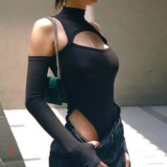 Bodysuit Top, Cutout Bodysuit, Bodysuit Fashion, Mode Inspo, Long Sleeve Bodycon, Mode Inspiration, Black Bodysuit, Long Sleeve Bodysuit