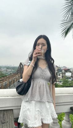 Tracy Sohn, Outfit Goals, Basic Outfits, Pretty Selfies, College Outfits, Retro Outfits, Girly Girl, Asian Fashion, Everyday Outfits