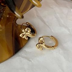 Bow Earrings, Girly Jewelry, Mua Sắm, Jewelry Inspo, Dream Jewelry, Ear Jewelry, Piercing Jewelry