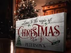 THIS IS A SOLID WOOD PLANK  I also make this design on CANVAS and METAL here: https://www.etsy.com/listing/1549912291/farmhouse-christmas-sign-personalized This solid wood, Family Welcome to the Magic of Christmas sign offers a whitewashed planks look and feel.  I will customize this vintage Christmas sign by integrating your name and established year into the vintage art you see.   - - - - - - - - - - - - - - - - - - - - - - HOW TO ORDER * Select a size * Provide the "NAME" you want on sign * P Design On Canvas, Farm Wall Decor, Vintage Christmas Sign, Christmas Diy Wood, Wood Family, Christmas Prep, Wall Decor Wood, Christmas Farm, Laser Ideas