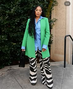 Green Jacket Outfits For Women, Teal Outfit Ideas, Green Striped Shirt Outfit, Green And Blue Outfit, Blue And Green Outfit, Jeans Blazer Outfit, Green Jacket Outfit, Teal Outfits, Green Blazer