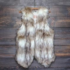 wild child faux fur vest - shophearts - 1 Fall Fashions, Fall Winter Wardrobe, Online Clothing Boutiques, Winter Vibes, Faux Fur Vest, Faux Fur Vests, Paper Hearts, Vest Outfits, Wild Child