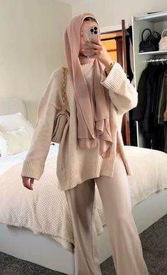 Hijabi Airport Outfit, Hijab Outfits Winter, Casual Outfits With Hijab, Hijab Outfits Casual, Africa Trip