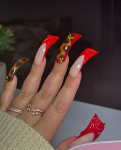 Red Duck Nails, Long Duck Nails, Duck Nail, Tortoise Shell Print, Poppin Nails, Curved Nails, Red French