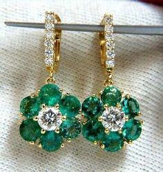 (eBay) You can customize following things. Color Stones ( Red / Green / Yellow / Blue / Black ). Laxmi Diamond. Emerald Green Earrings, Green Tone, Jewelry Pearl, Diamond Dangle Earrings, Emerald Earrings, Diamond Drops, Emerald Jewelry, Green Emerald, Fashion Jewelry Earrings