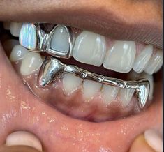 grillz grills silver inspo ideas aesthetic fresh clean drip ice accessories summer Silver Grills Teeth Grillz, Bottom Grillz Men, Grills Teeth Aesthetic, Silver Grillz Men, Silver Grillz For Females, Cute Grills For Women, Grillz Inspiration, Grills For Women Teeth, Grillz Women