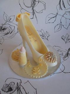 a cake shaped like a pair of shoes