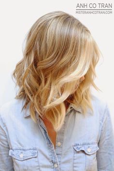 25 Medium Length Hairstyles You'll Want to Copy Now Golden Beige Blonde Hair, Blonde Medium Length Hair, Beige Blonde Hair, Medium Length Hairstyles, Haircut And Color, Medium Length Hair, Mid Length Hair, Good Hair Day