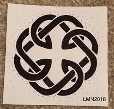 a black and white image of a knot on a piece of paper that says lmn208