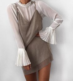 Elegante Casual, Looks Vintage, Autumn Winter Fashion, Fashion Inspo Outfits, Dress To Impress, Ruffles